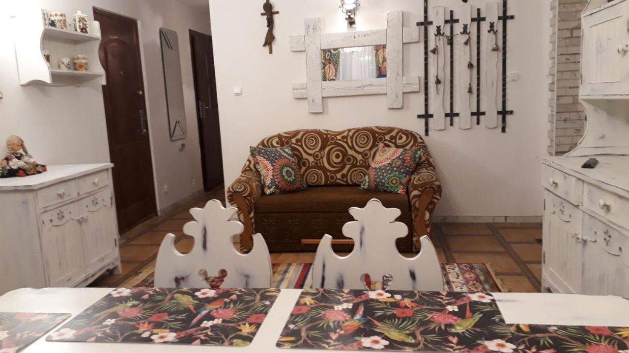 Arkadia Dom Nad Jeziorem Solinskim Homestay *